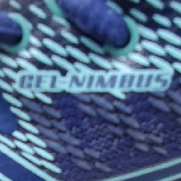 Brooks Gel Nimbus 20 size 7.5 - Picture 12 of 14